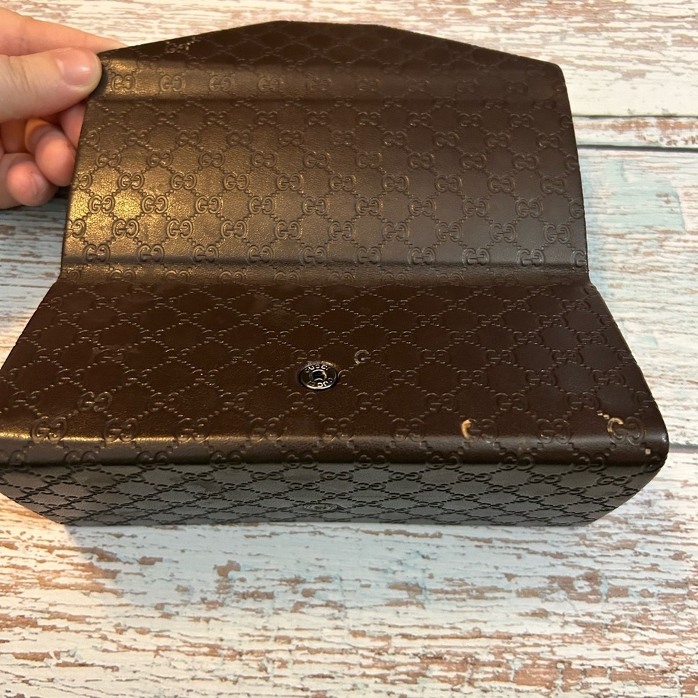 Gucci Dark Leather Envelope glasses case - Picture 5 of 6